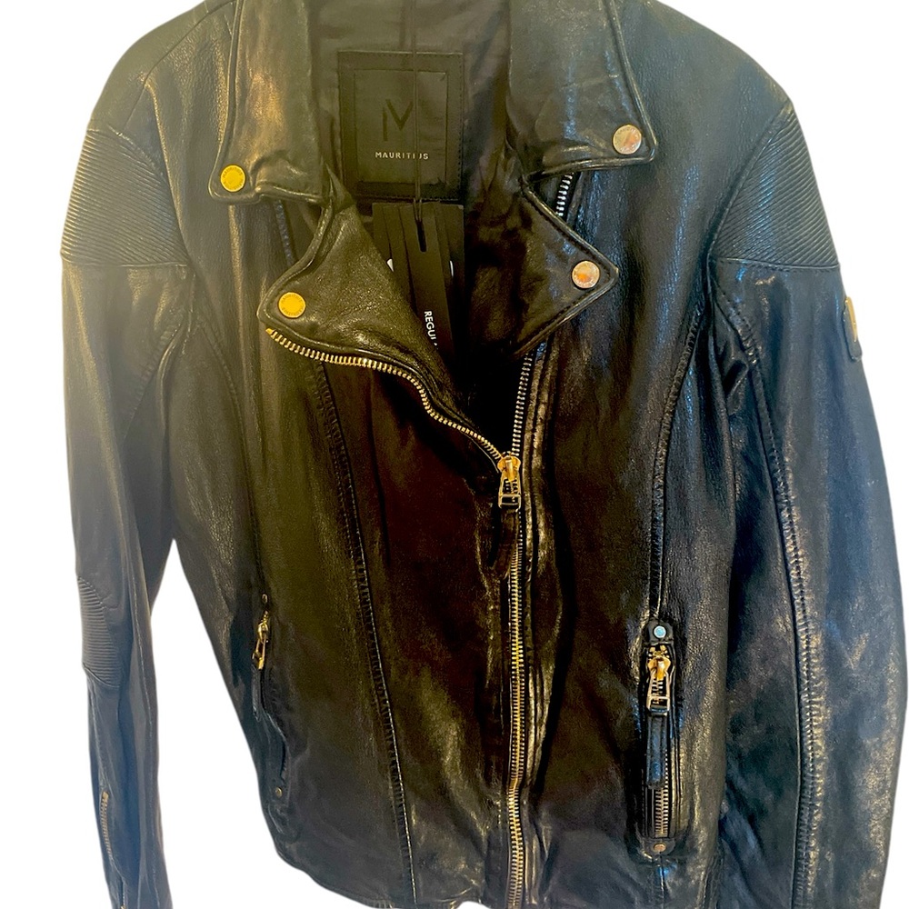 Mauritius Black 100% Lamb Leather Jacket. Size L. Regular fit. Price reduced!